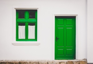 Color Your Door - Spruce Up Your Front Step for Summer