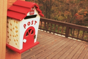 Mailbox - Spruce up your Front Step for Summer