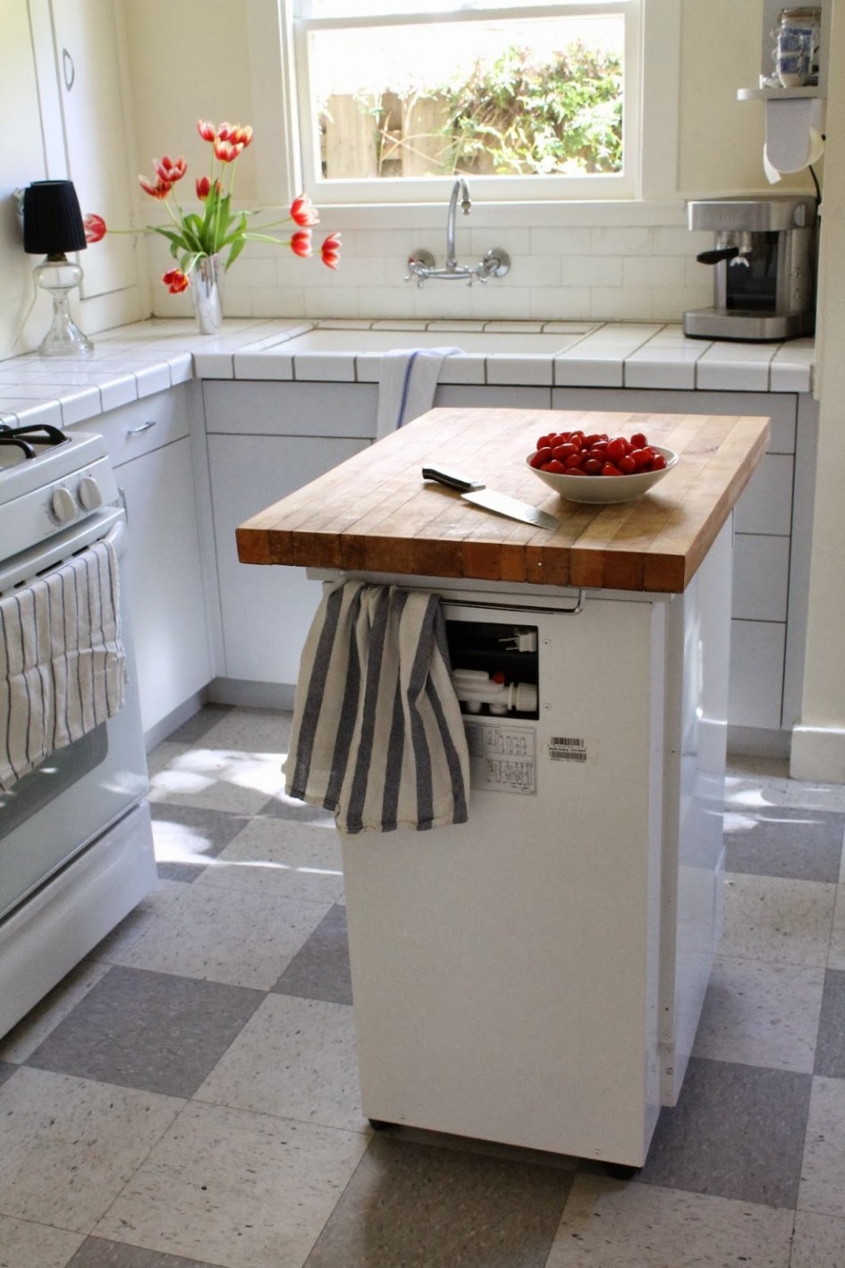 5 Inexpensive Ways to Make Your Small Kitchen More Functional